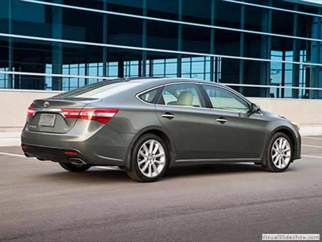 Toyota_Avalon_2013_ext2