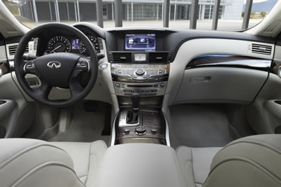 Infiniti M37h