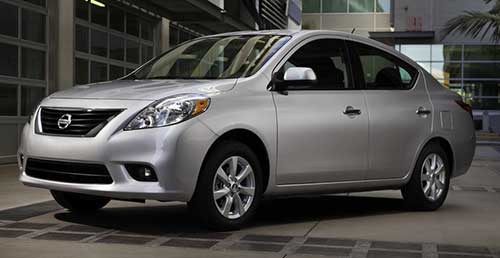 Nissan Versa