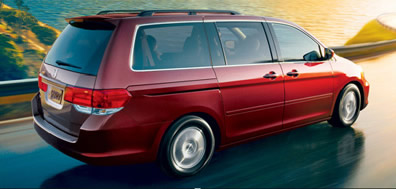 Honda Odyssey (trim different from test unit)