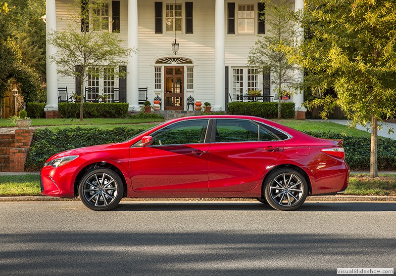 Toyota Camry XSE 