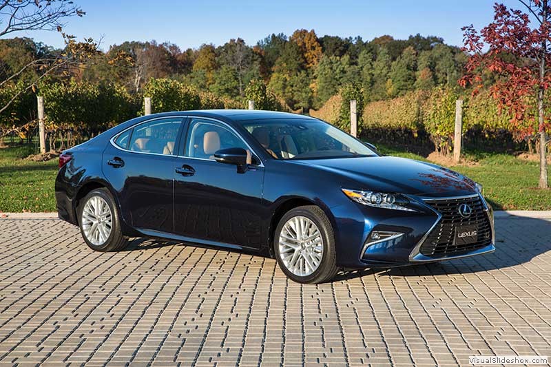 2016 Lexus ES350 