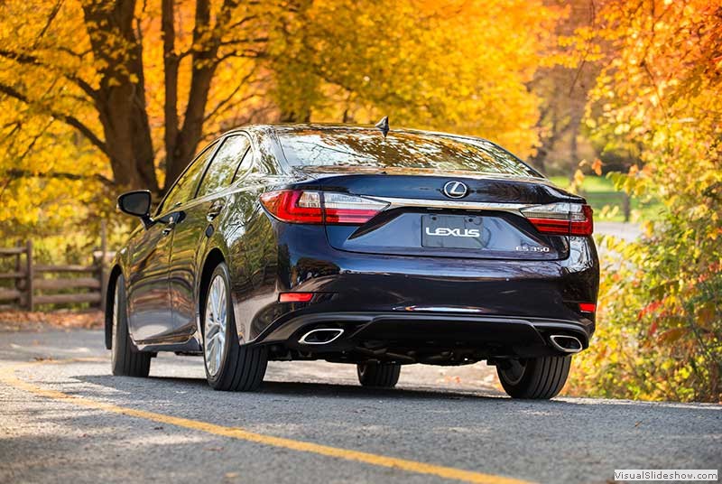 2016 Lexus ES350 