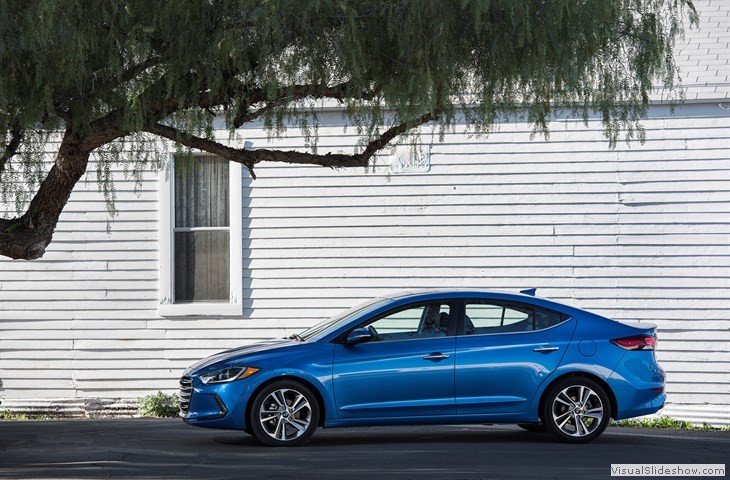 2017 HYUNDAI ELANTRA SEDAN