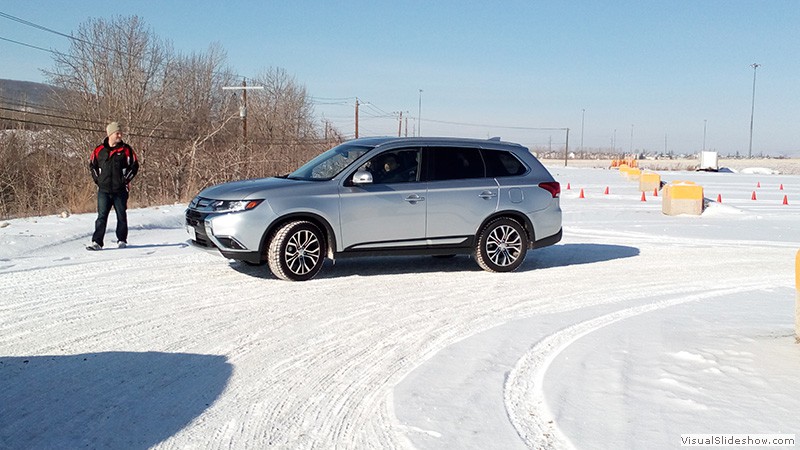 Mitsubishi's Winter Driving Experience